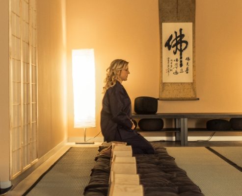 Ablauf einer Zen Meditation, wichtige Regeln und die richtige Haltung.
